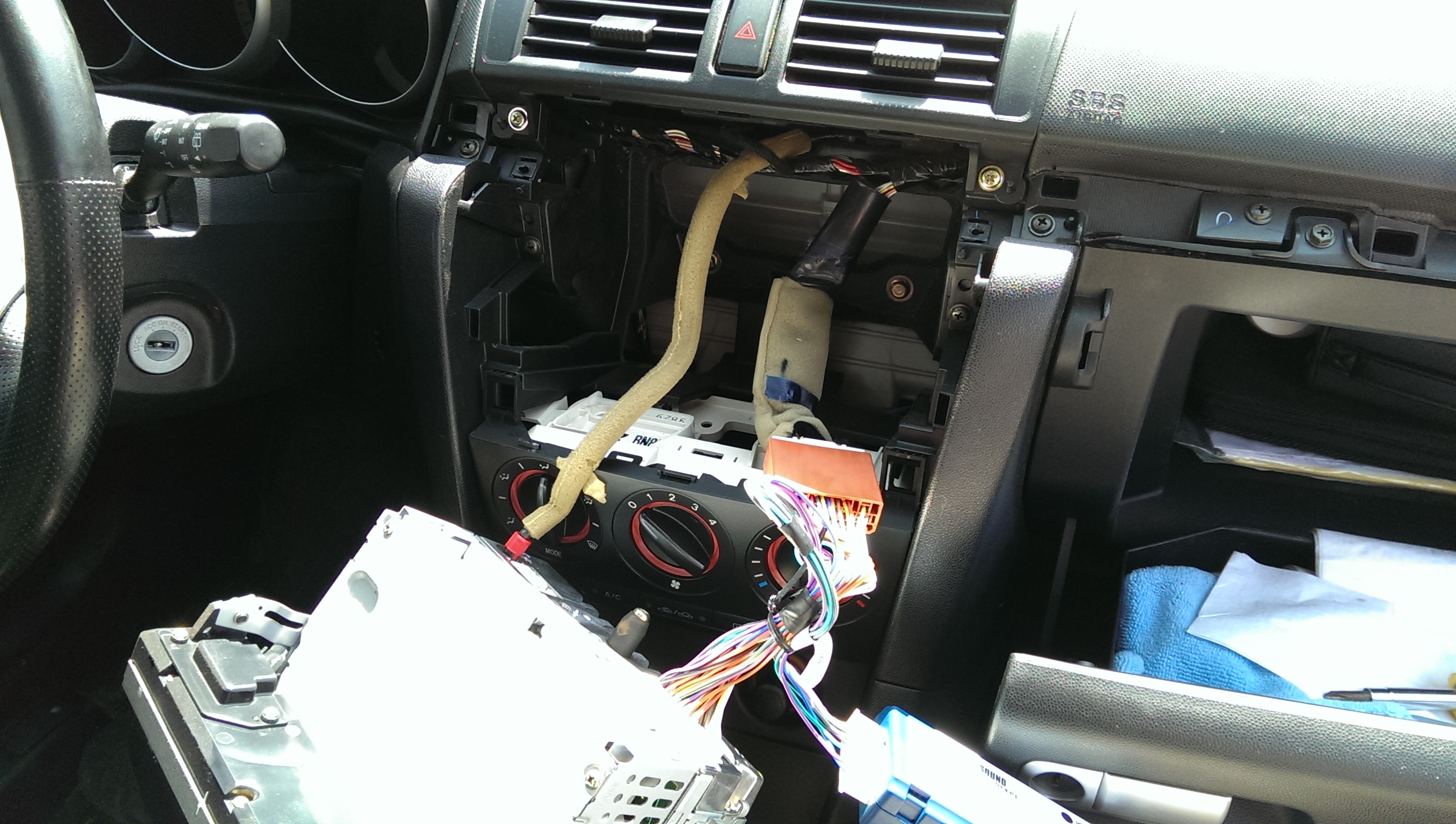 2012 mazda 3 radio dash kit